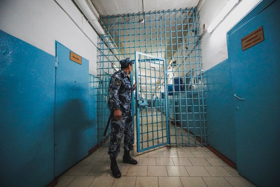 Финансовая нагрузка на семьи осужденных: скрытые расходы и альтернативы