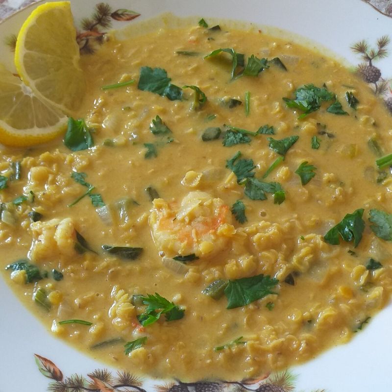 Экзотические нотки в вашем меню: суп с чечевицей, кокосовым молоком и креветками